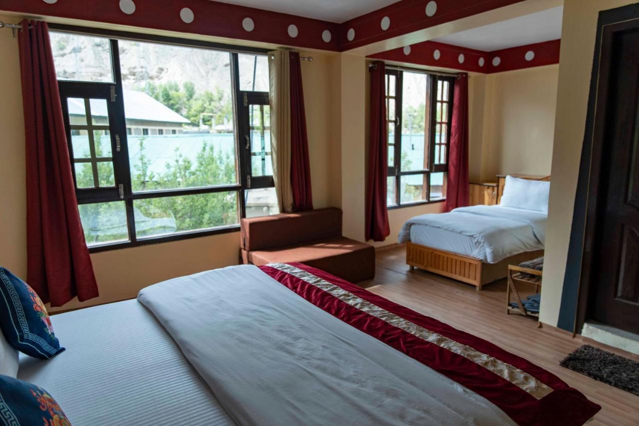 Отель Norbu House Tabo Экстерьер фото